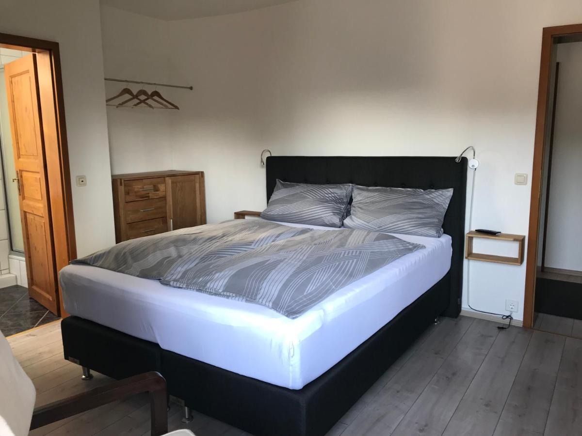Landhotel Linden Am Venekotensee Niederkrüchten Екстериор снимка